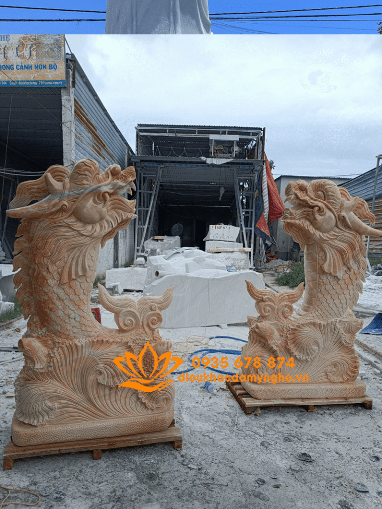 mau tuong ca chep hoa rong da cam thach vang