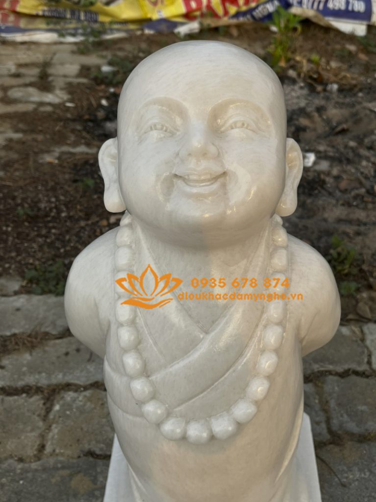 tuong chu tieu bang da trang dep