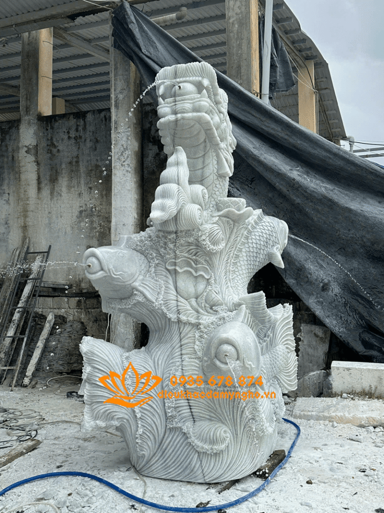 tuong ca chep phun nước phong thuy dep nhat tuong ca chep hoa rong bang da nguyen khoi