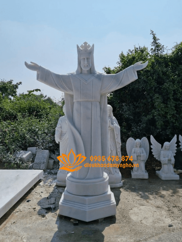 tuong chua kito bang da nguyen khoi