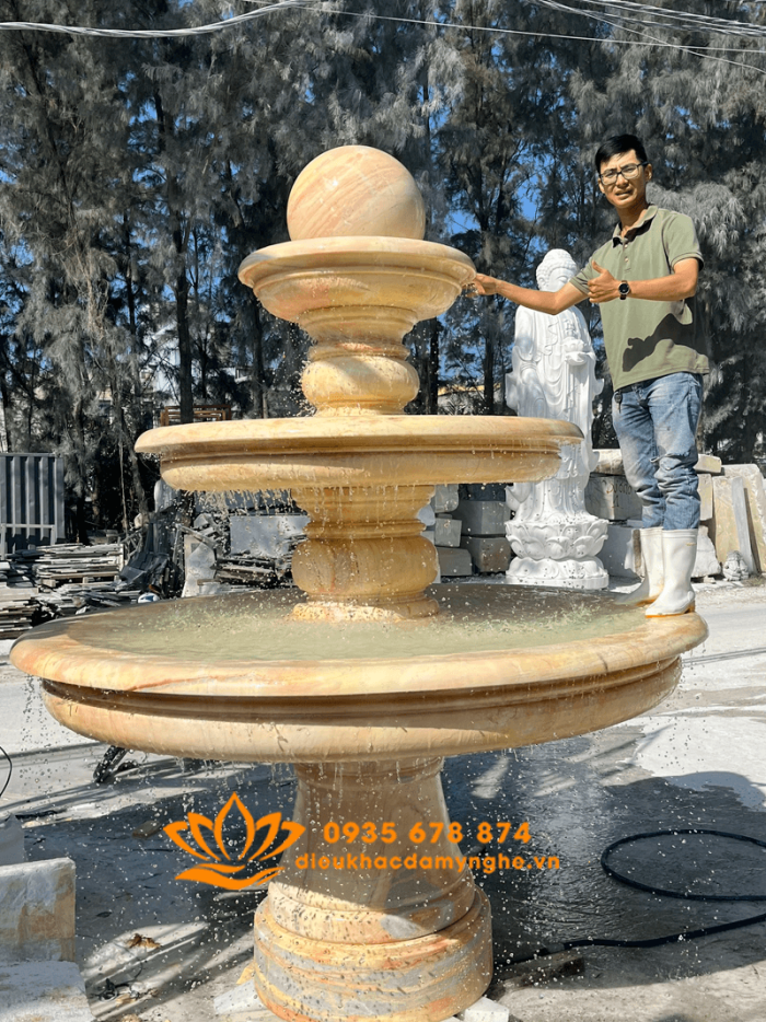 Đài Phun Nước Đá Cẩm Thạch Vàng