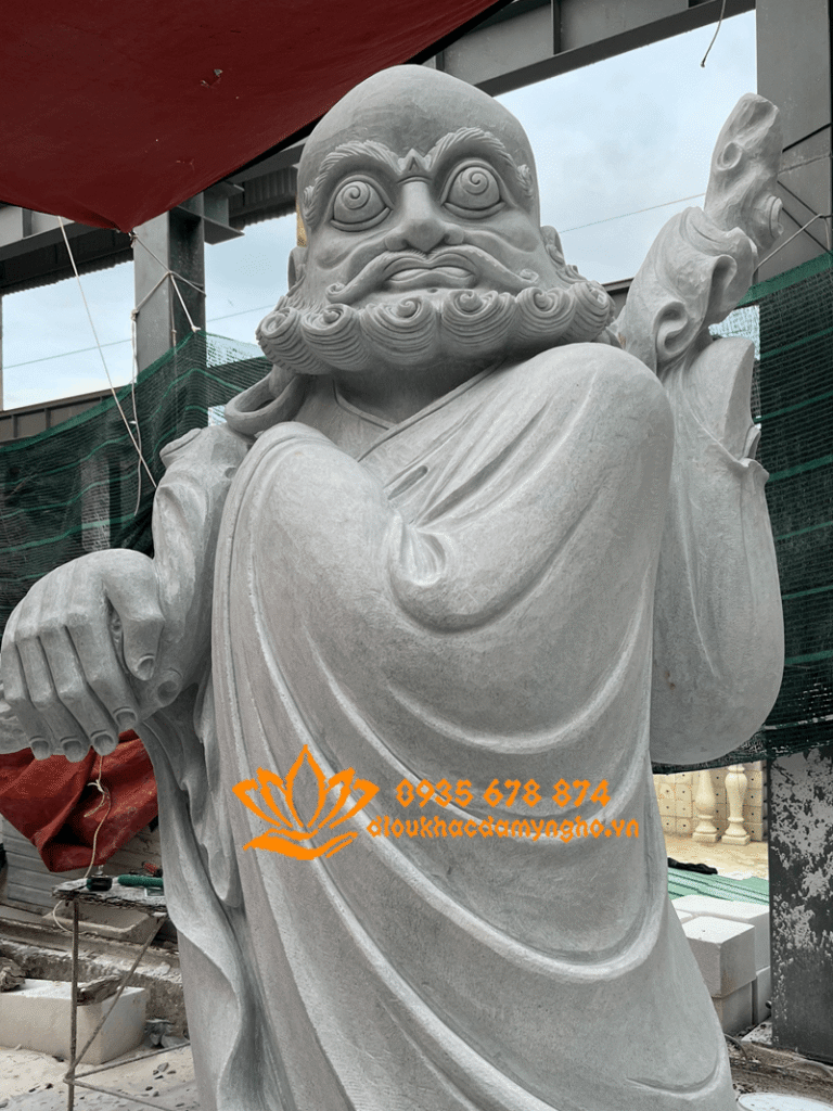 tuong dat ma bang da tu nhien nguyen khoi tuong dat ma cung duong