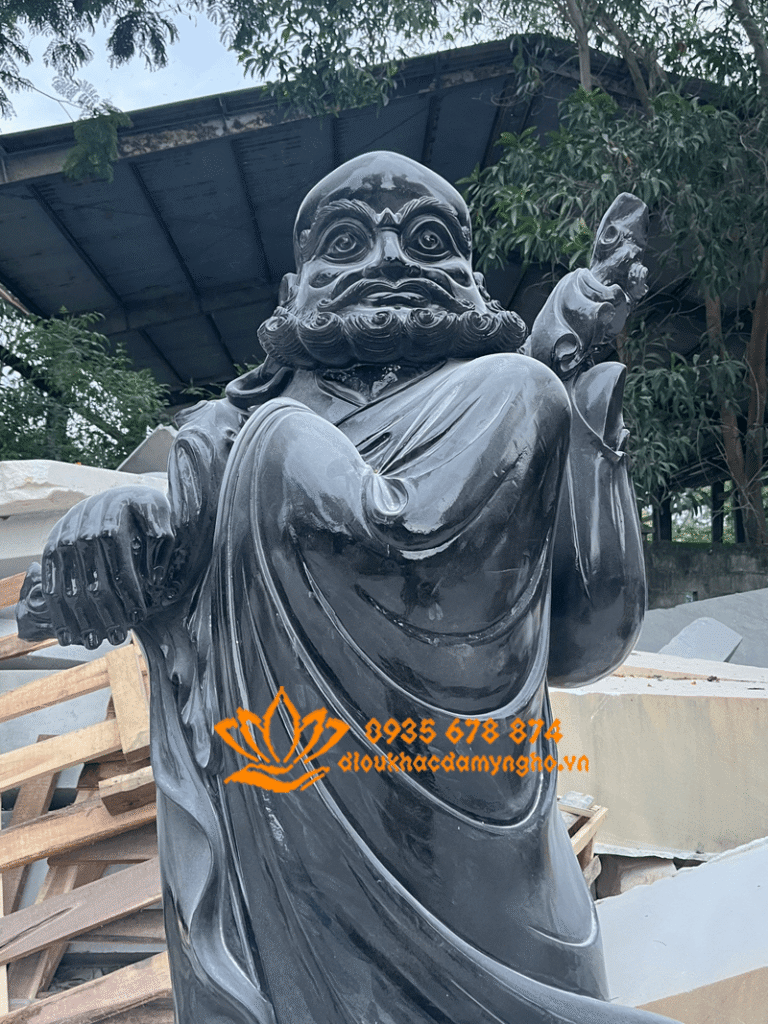 tuong dat ma bang da cam thach