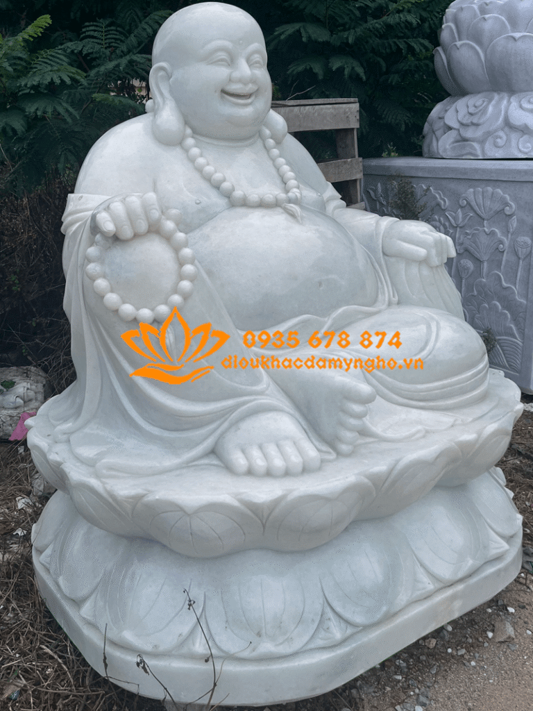 tuong phat di lac da cam thach