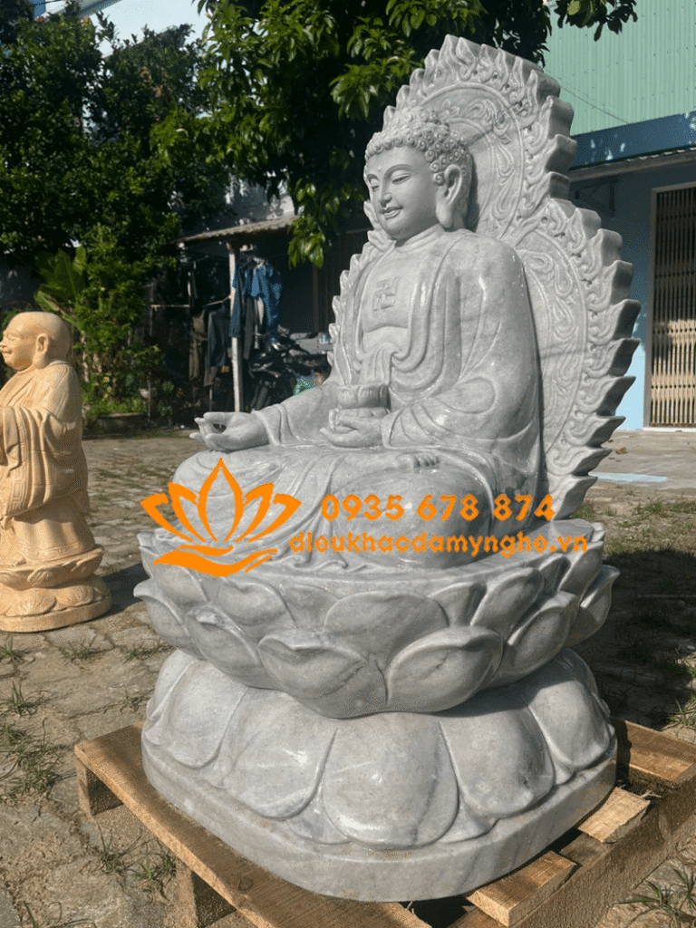 tuong a di da tu goc nghieng trai