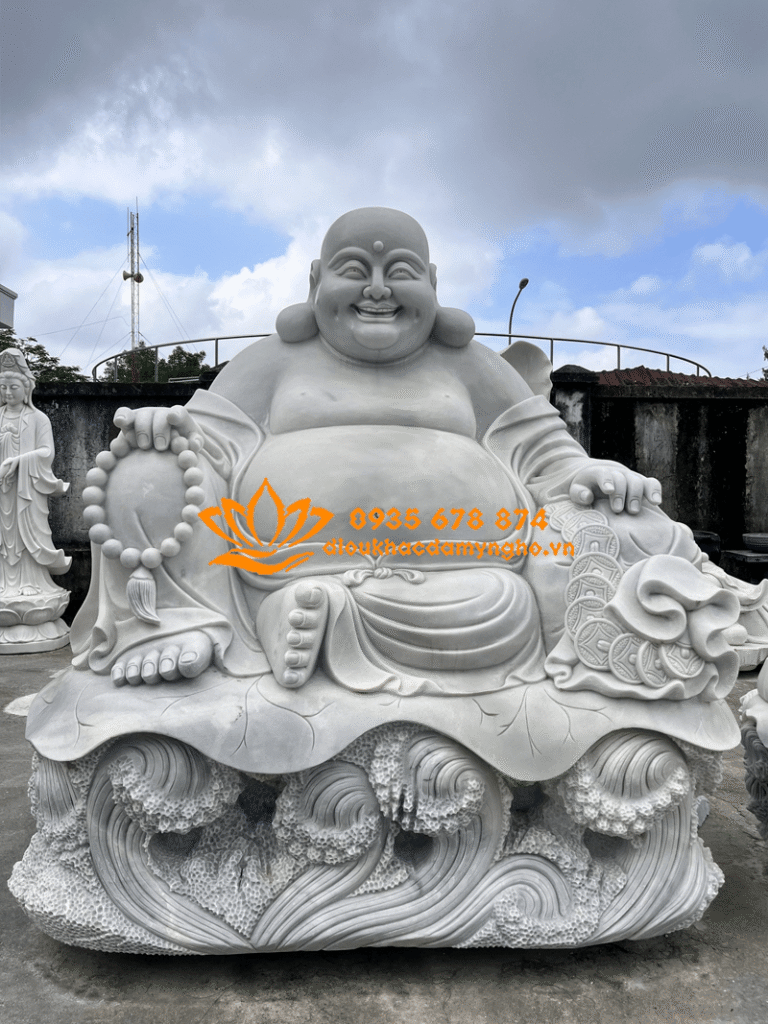 tuong phat di lac da xam