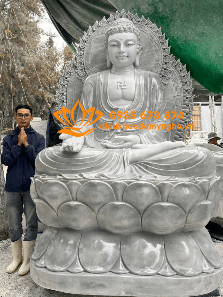 tuong a di da ngoi dep nhat