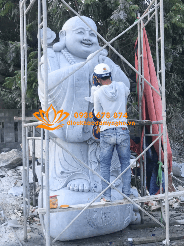 gia tuong di lac cam chuc phuc