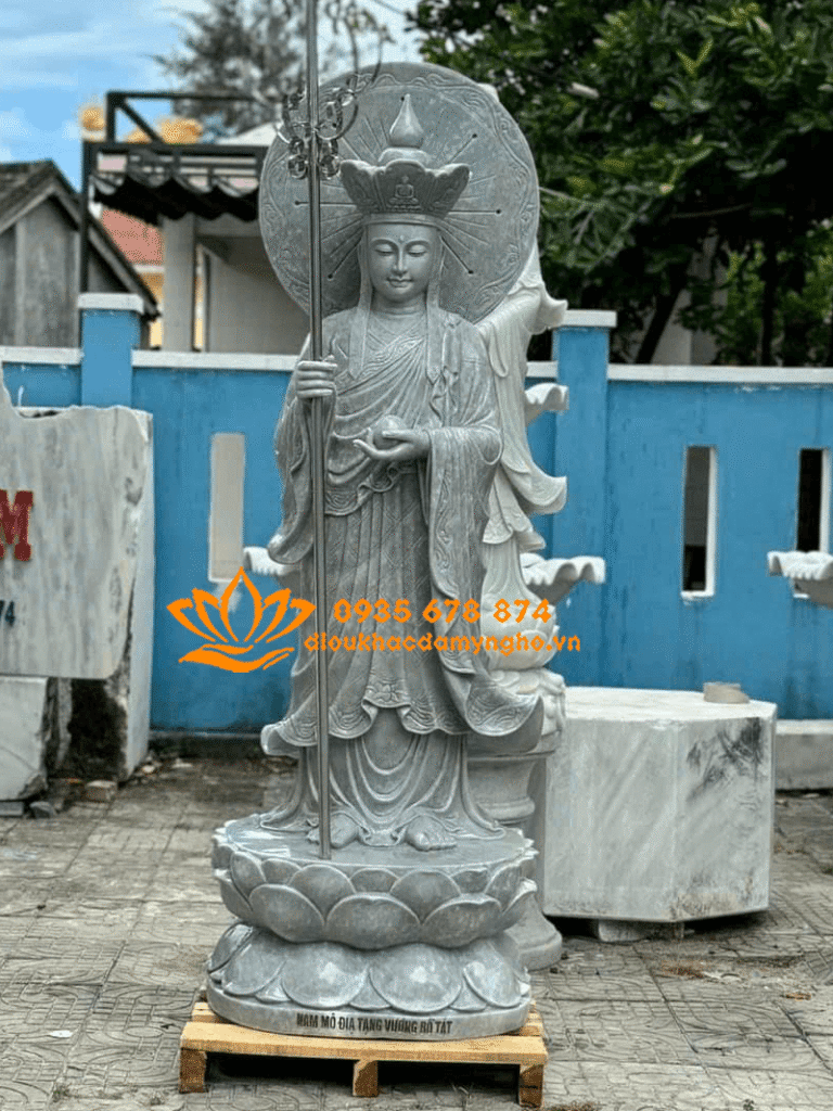 tuong dia tang da tu nhien nguyen khoi