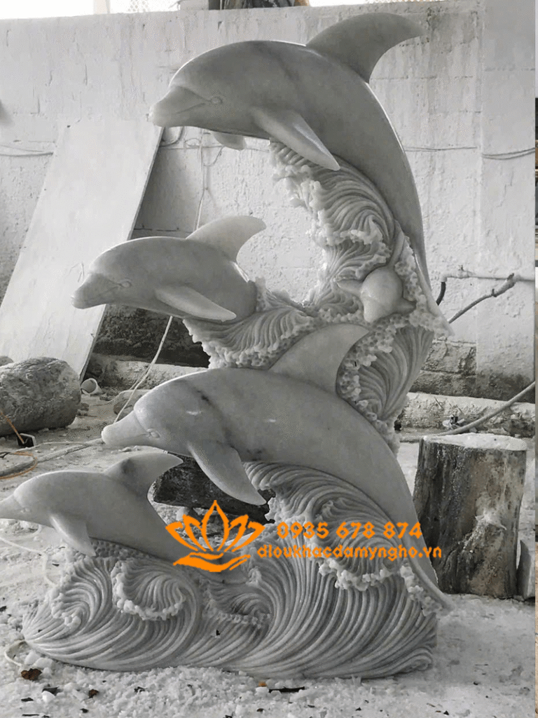 dia chi mua tuong ca heo vuot song phun nuoc