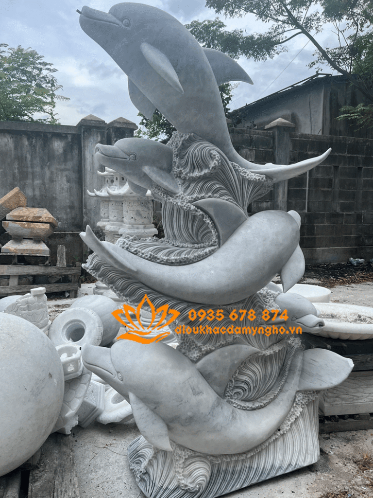 mua tuong ca heo vuot song bang da nghe thuat