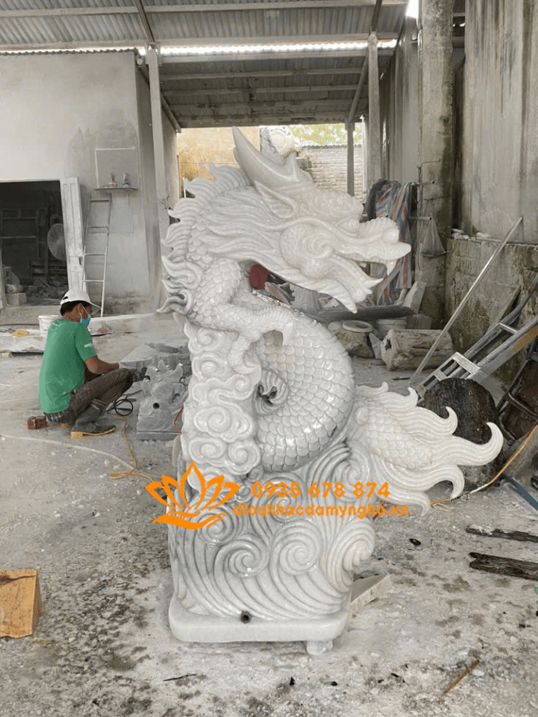 mau tuong rong phun chaubang da nguyen khoi