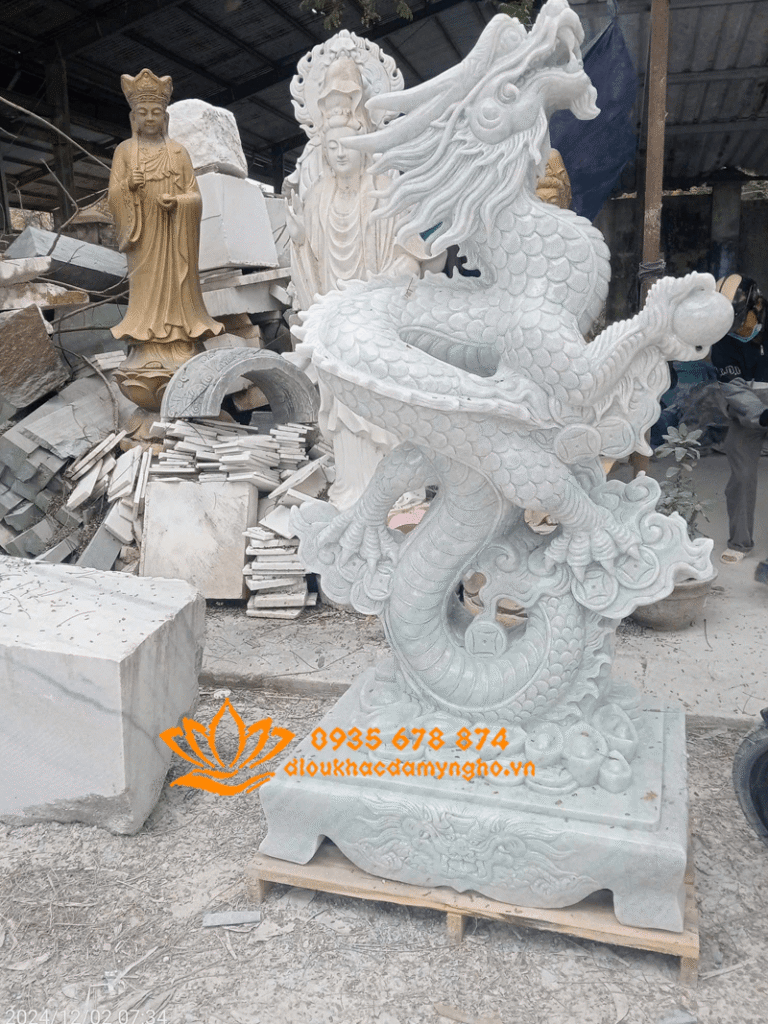 tuong rong da phong thuy dep