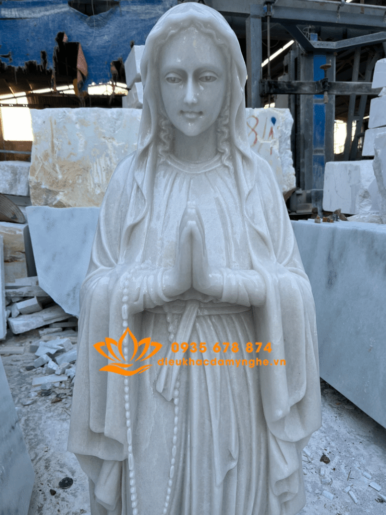 chuyen ban tuong duc me lo duc bang da cam thach dep ban tuong duc me lo duc dep