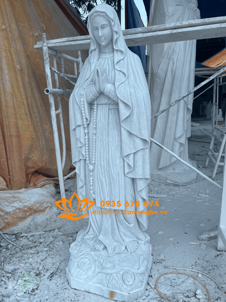 ban tuong duc me lo duc dep