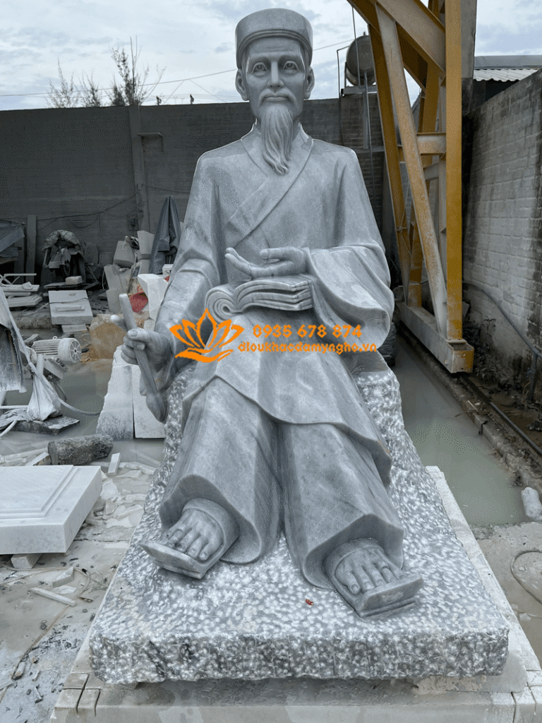 dieu kjhac tuong chan dung bang da tu nhien chuyen nghiep tuong nguyen binh khiem bang da nguyen khoi