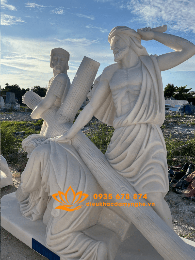 dieu khac tuong chang duong thanh gia bang da tu nhien