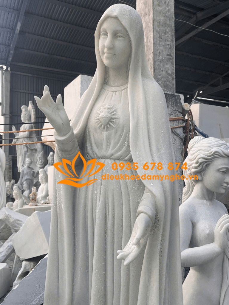 tuong duc me fatima da nguyen khoi