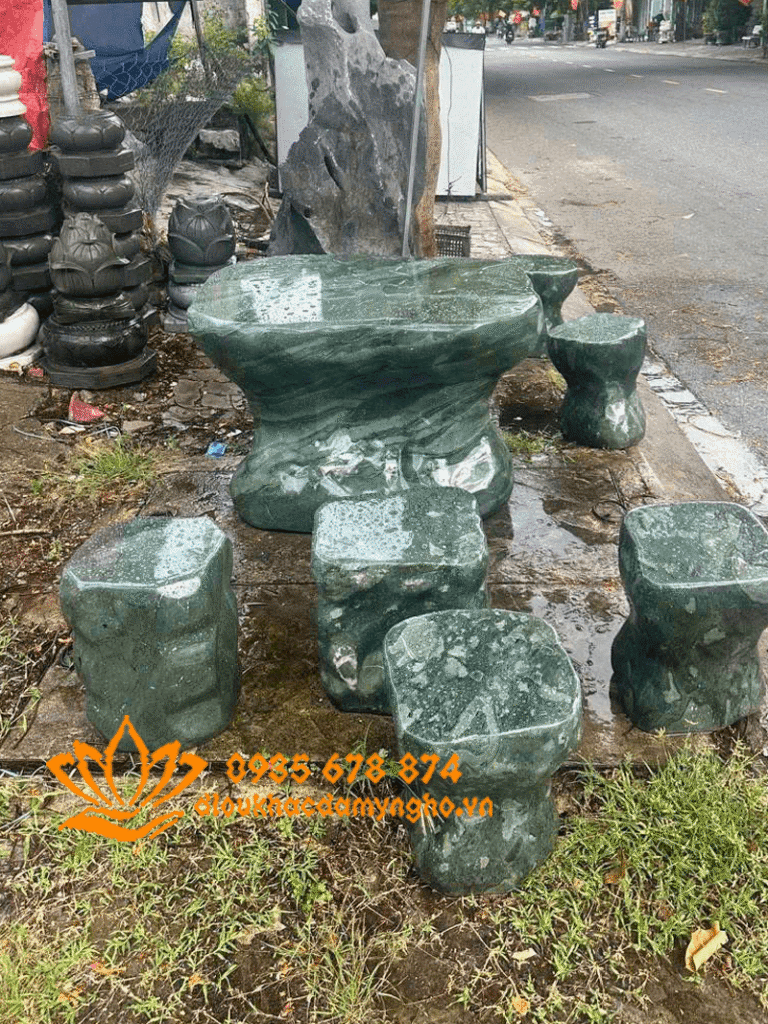 ban ghe da xanh ngoc