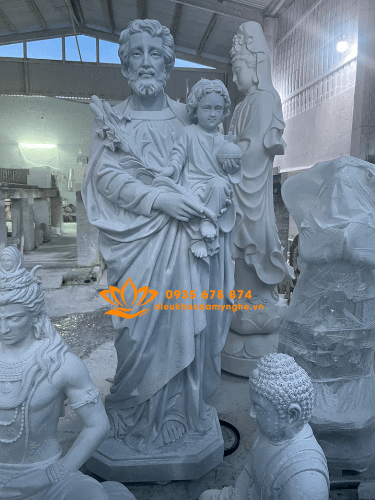 tuong thanh giuse bang da xam min dep