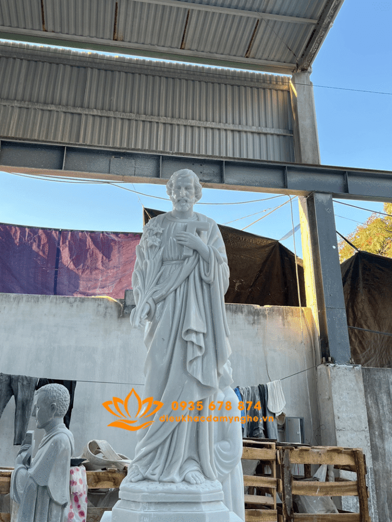 ban tuong thanh giesu bang da cam thach dep nguyen khoi