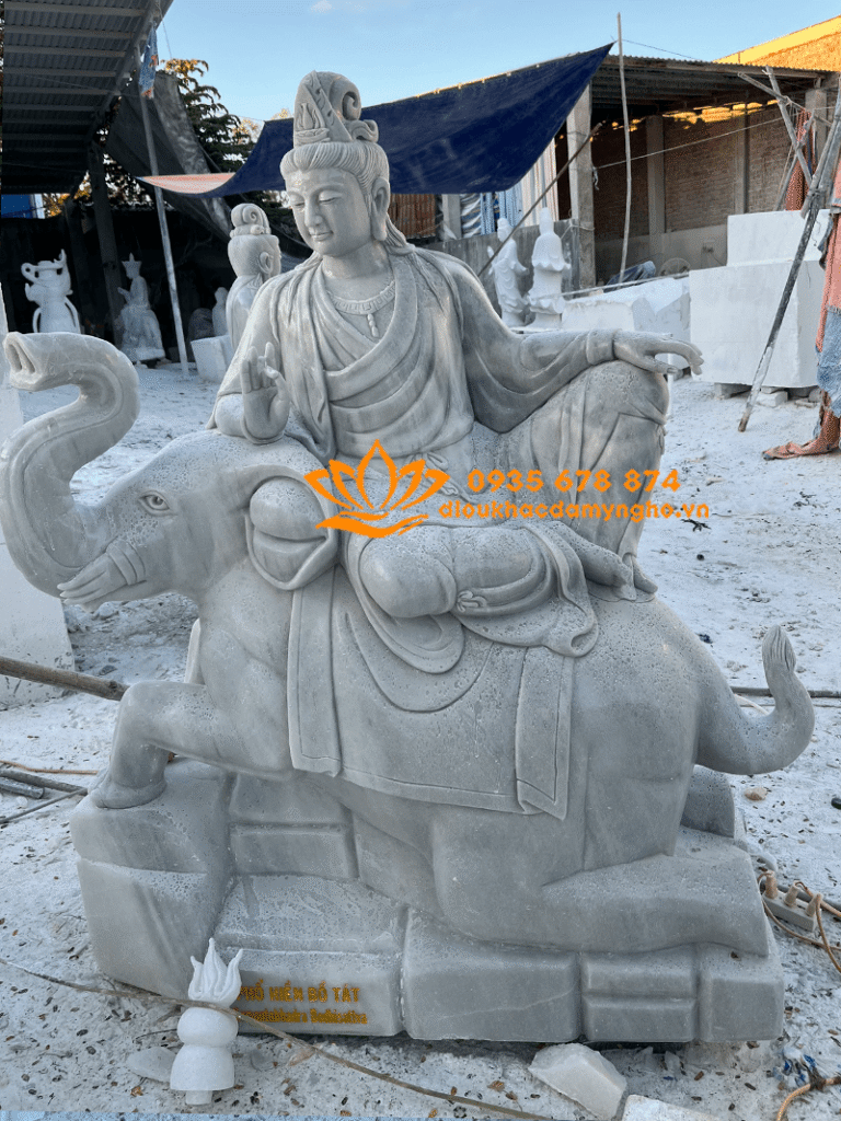 tuong van thu pho hien bo tat da xam