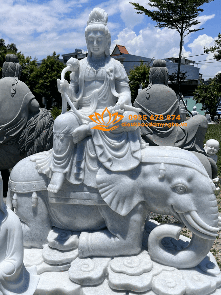 dieu khac tuong pho hien bo tat