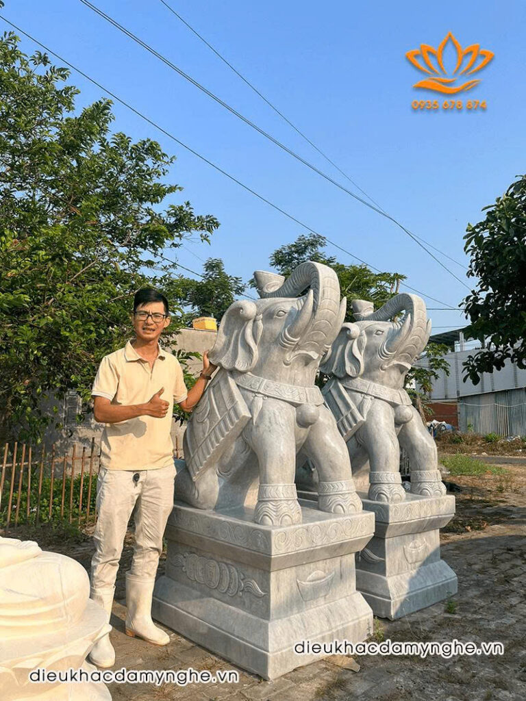 Bàn Giao Tượng Voi Quỳ ( Voi quy phục) Bằng Đá Mỹ Nghệ Đẹp