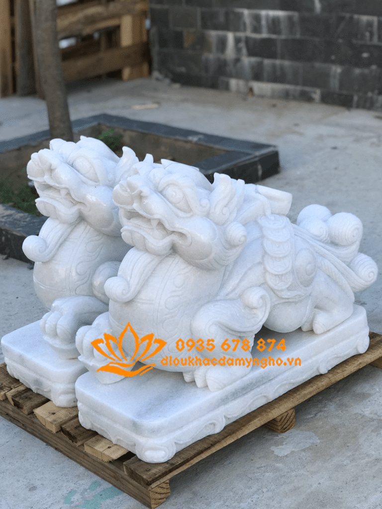 ban cap tuong ty huu bang da cam thach nguyen khoi