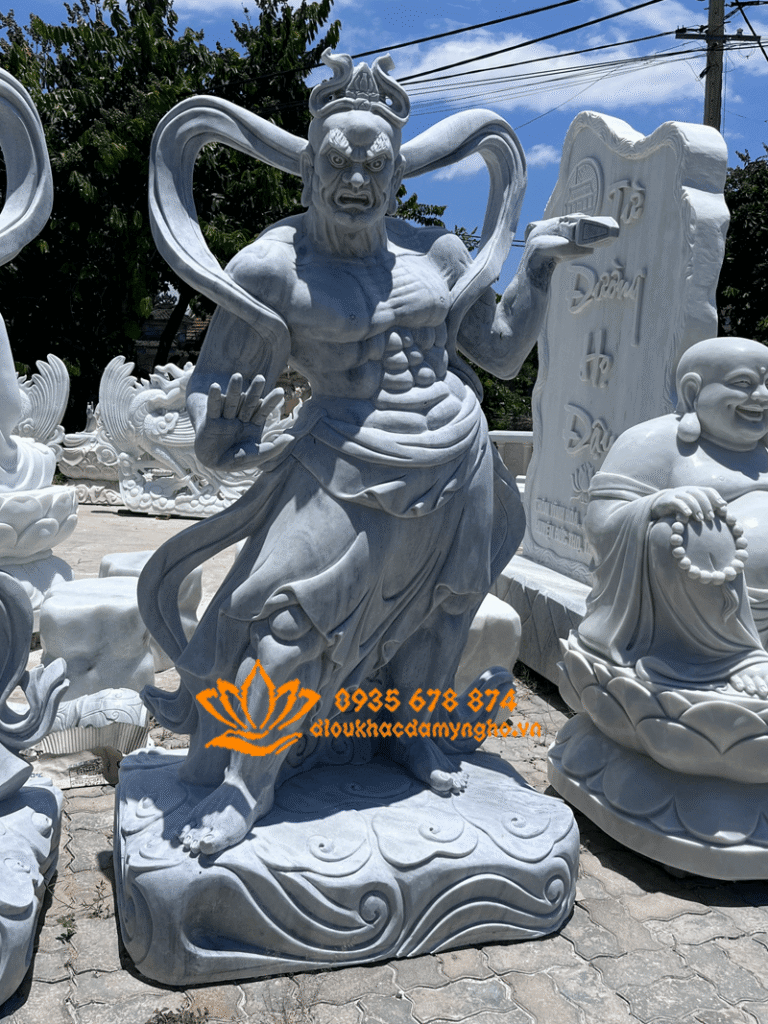 tuong kim cang luc sy bang da xam