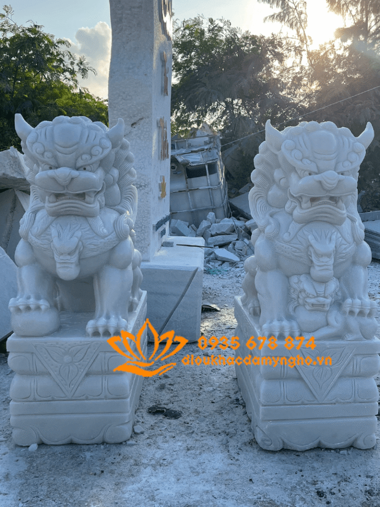 tương ky lan bang da cam thach da nang ban tuong ky lan da trang min