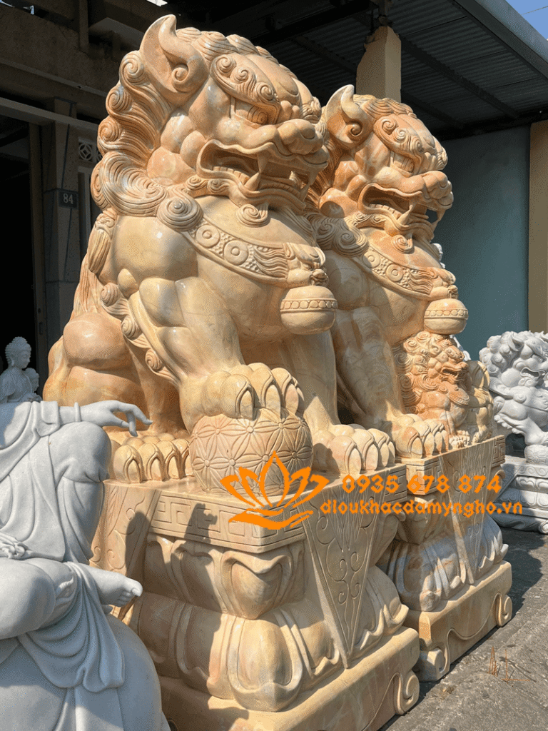 mau tuong ky lan cao 2 met dep