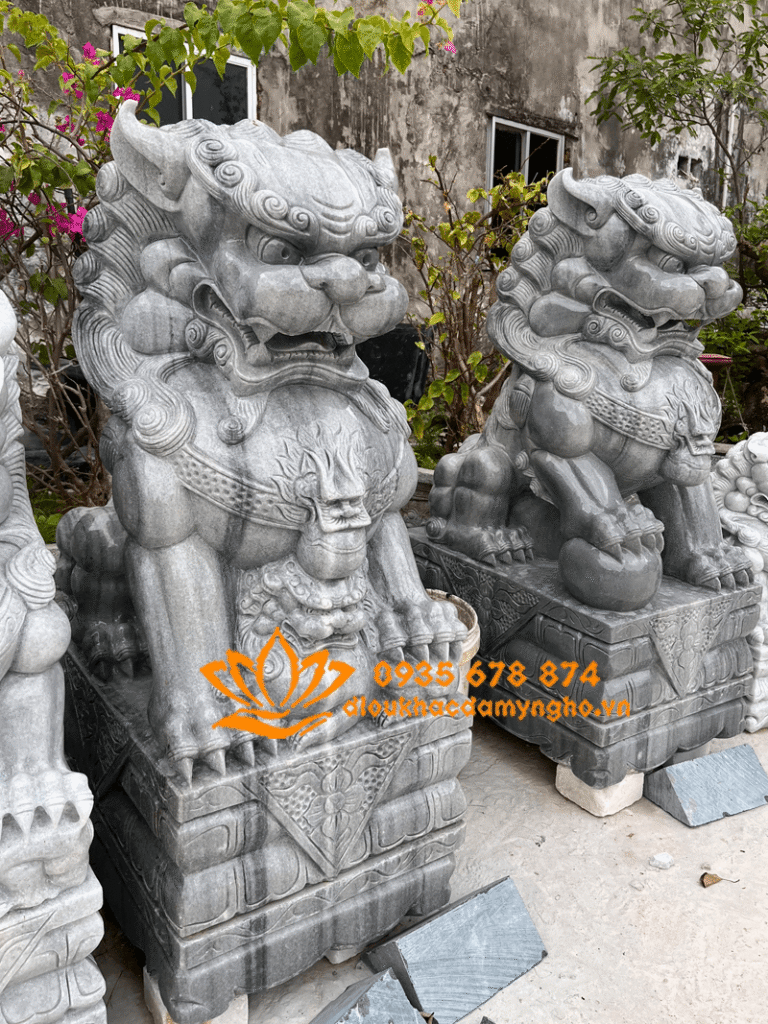 chuyen che tac tuong ky lan bang da dep tuong lan trang tri nghia trang