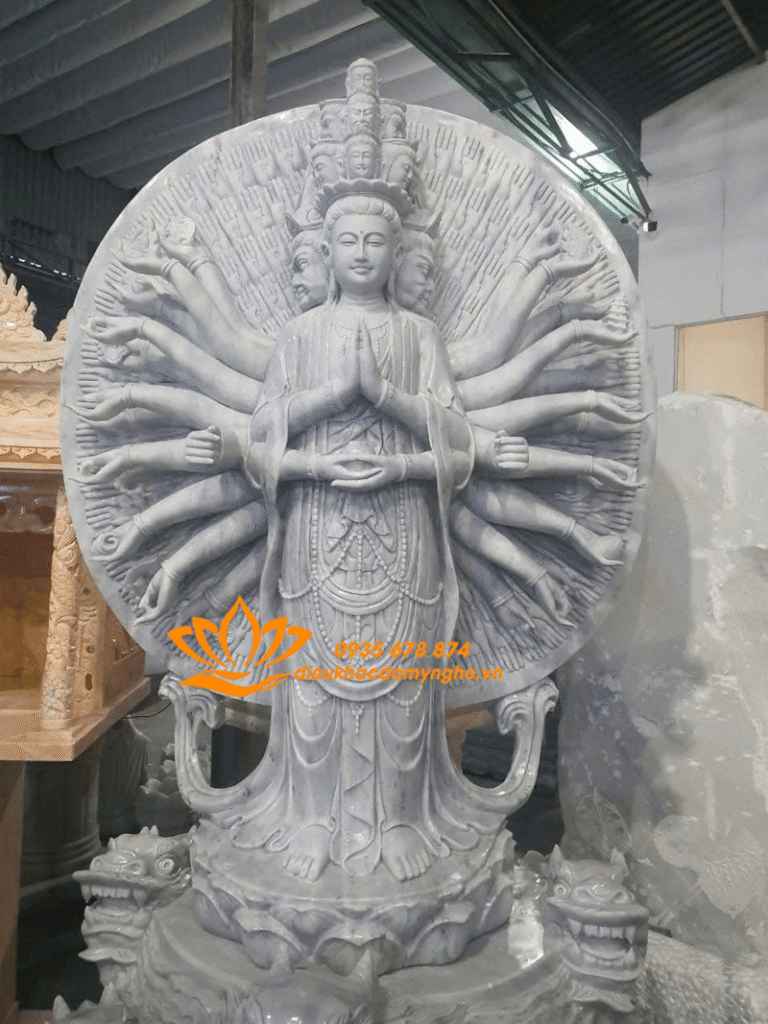 tuong phat quan am nghin mat nghin tay