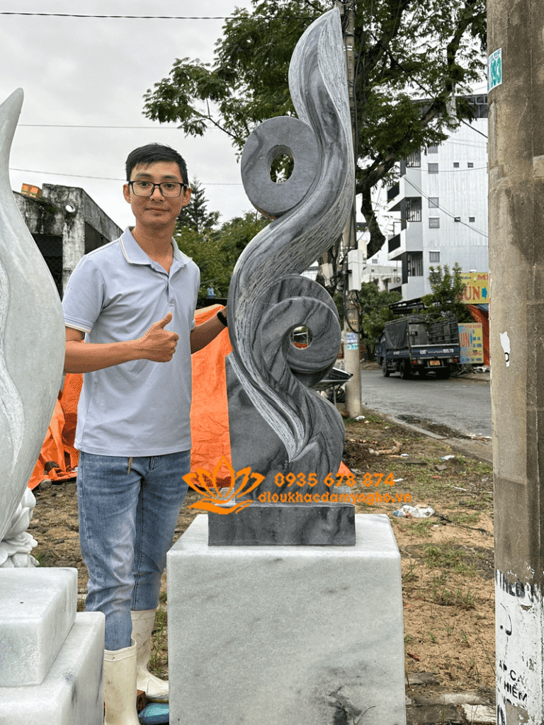 nghe thuat dieu khac tuong bang da xam