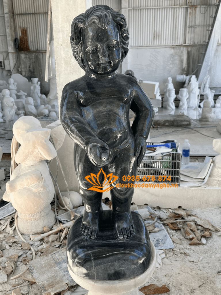 tuong cau be dung te