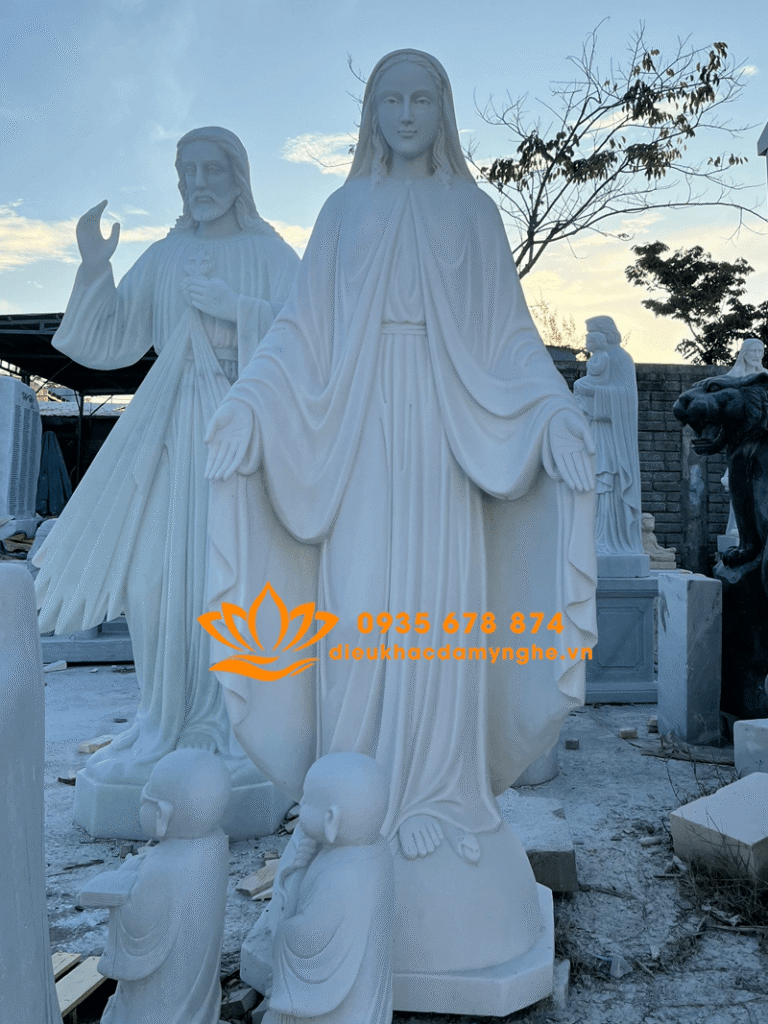 tuong duc me ban on cao 2 met