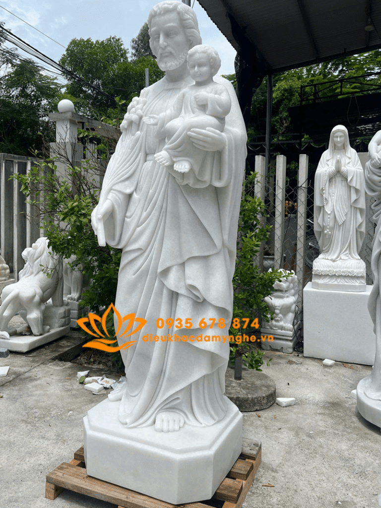 tuong thanh giuse bang da cam thach dep