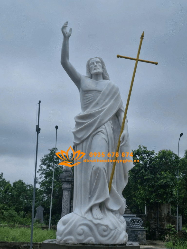 tuong chua phuc sinh bang da cam thach tu nhien