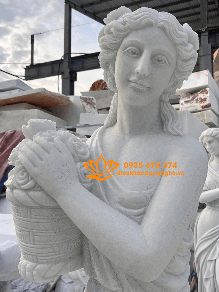 tuong co gai cam gio hoa