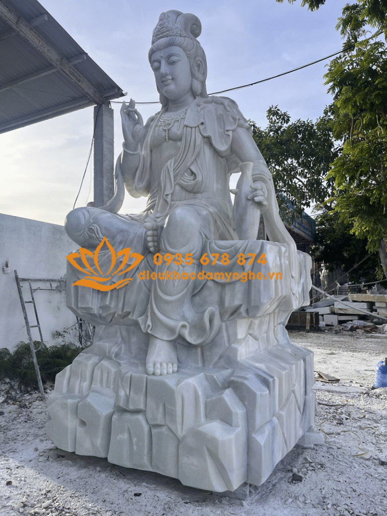 quan am tu tai da cam thach quan am tu tai