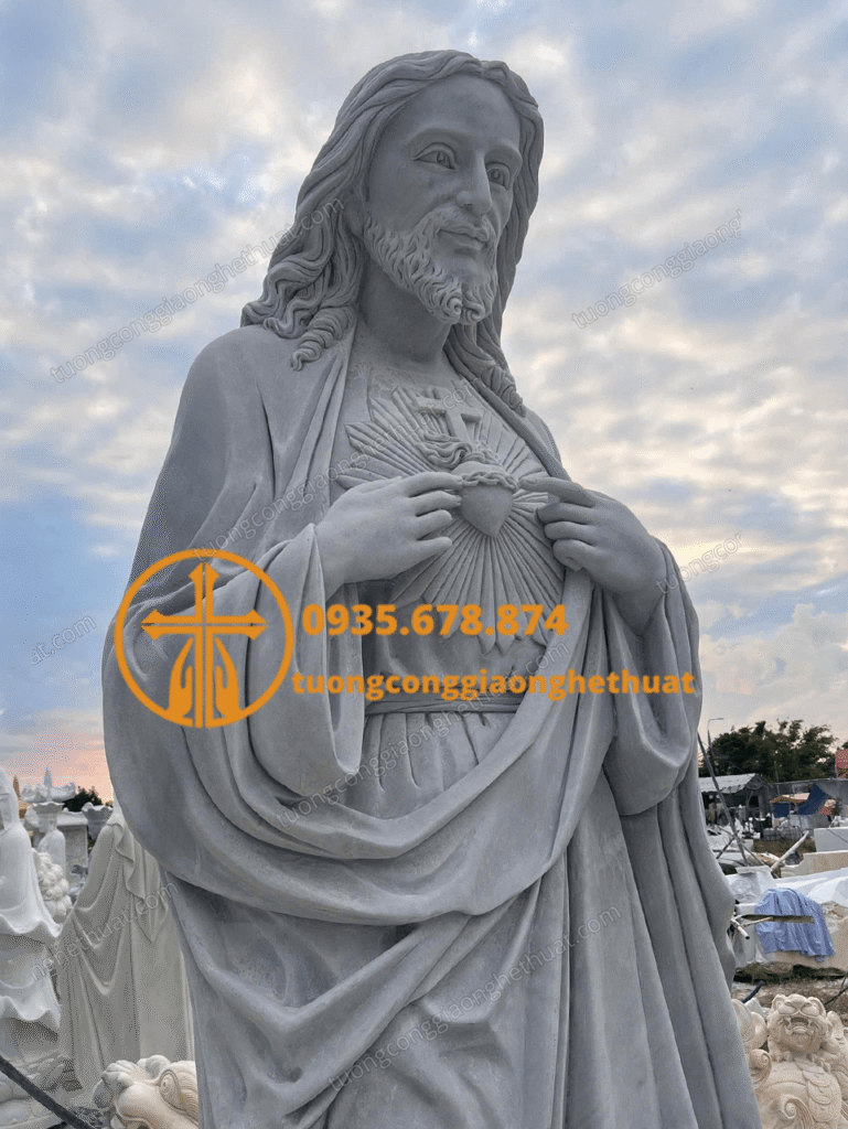 tuong chua thanh tam dep tai da nang