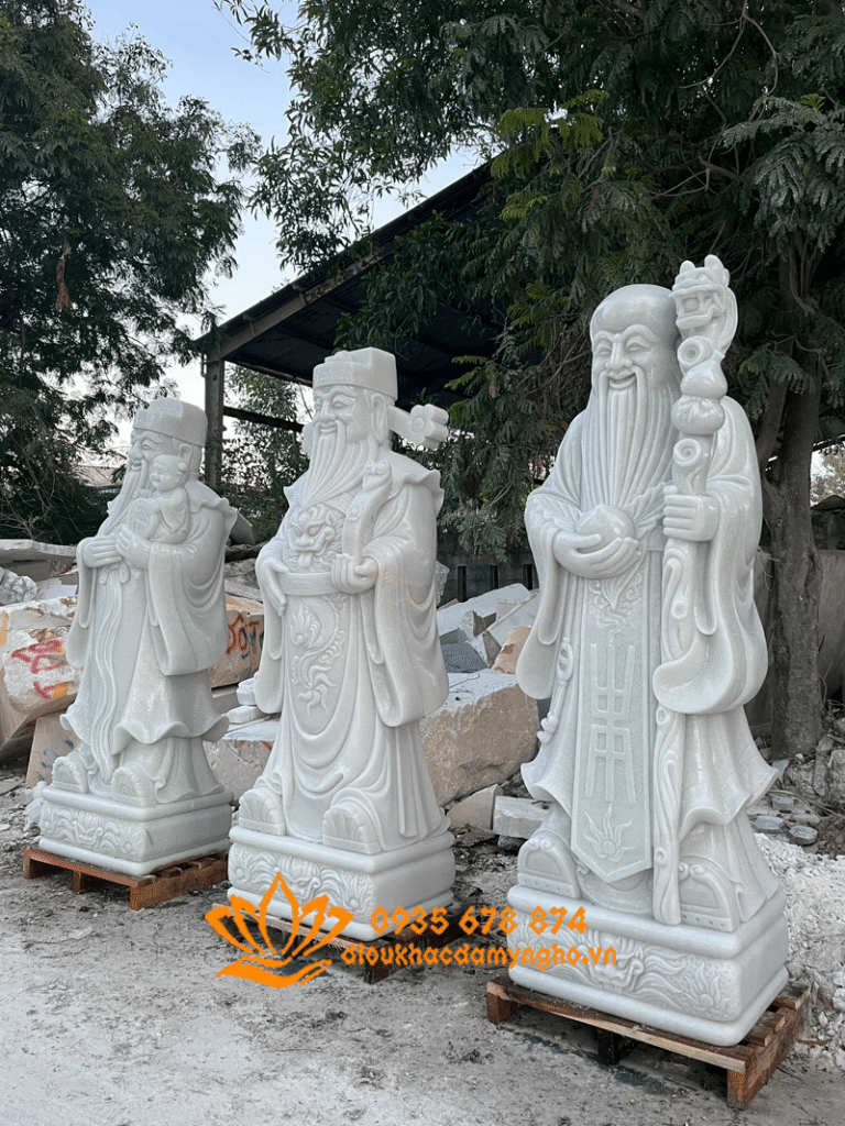 bo tuong phuc loc tho bang da trang dep