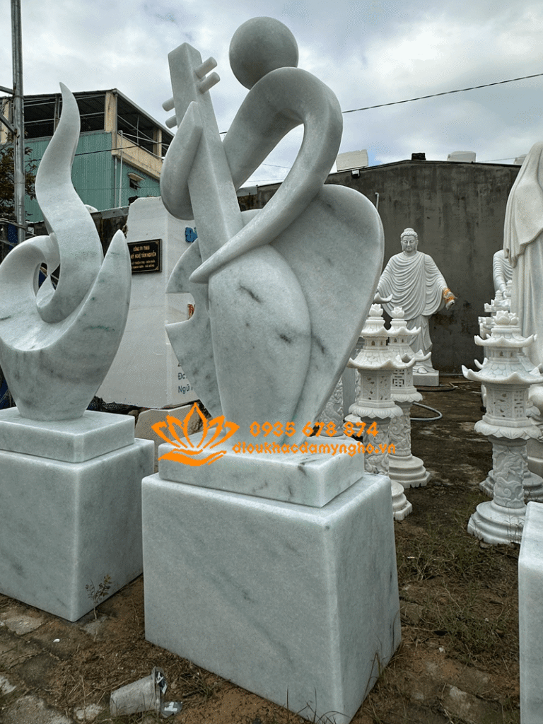 tuong nghe si va dan ty ba