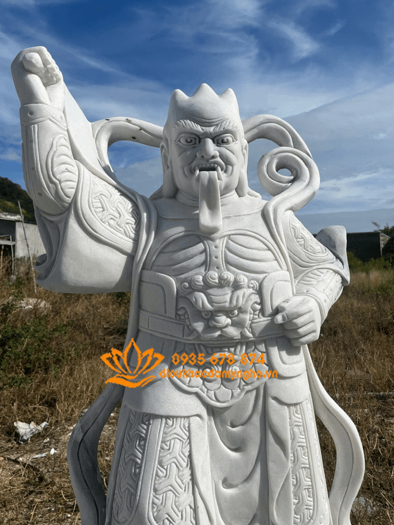 tuong tieu dien ho phap bang da trang dep