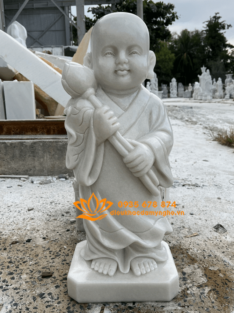 tuong chu tieu va hoa sen