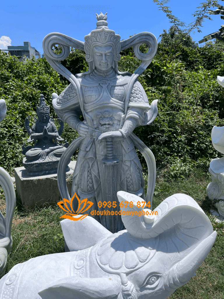 tuong tieu dien ho da xam min