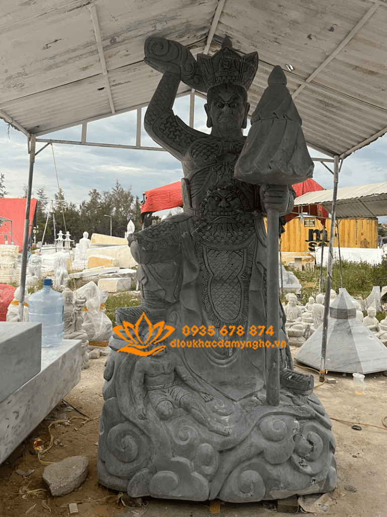 dieu khac tuong tu dai thien vuong