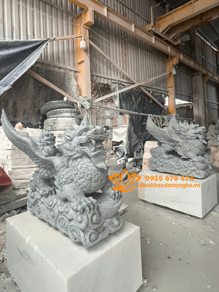 tuong ty huu de nha tho toc