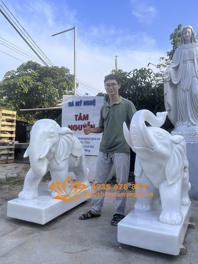 ban tuong voi dep tai da nang